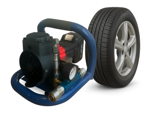 KraftRoyal безчетков акумулаторен въздушен компресор 36V 8Ah с 2 батерии