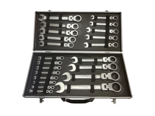 Куфар с метални 7 части звездогаечни тресчотни ключове 6-32 мм KraftRoyal