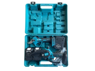 Безчетков комплект KraftMaster 36V с акумулаторна ножица и резачка за клони