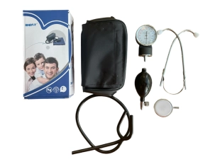 Механичен апарат за кръвно с вграден стетоскоп BABYLY